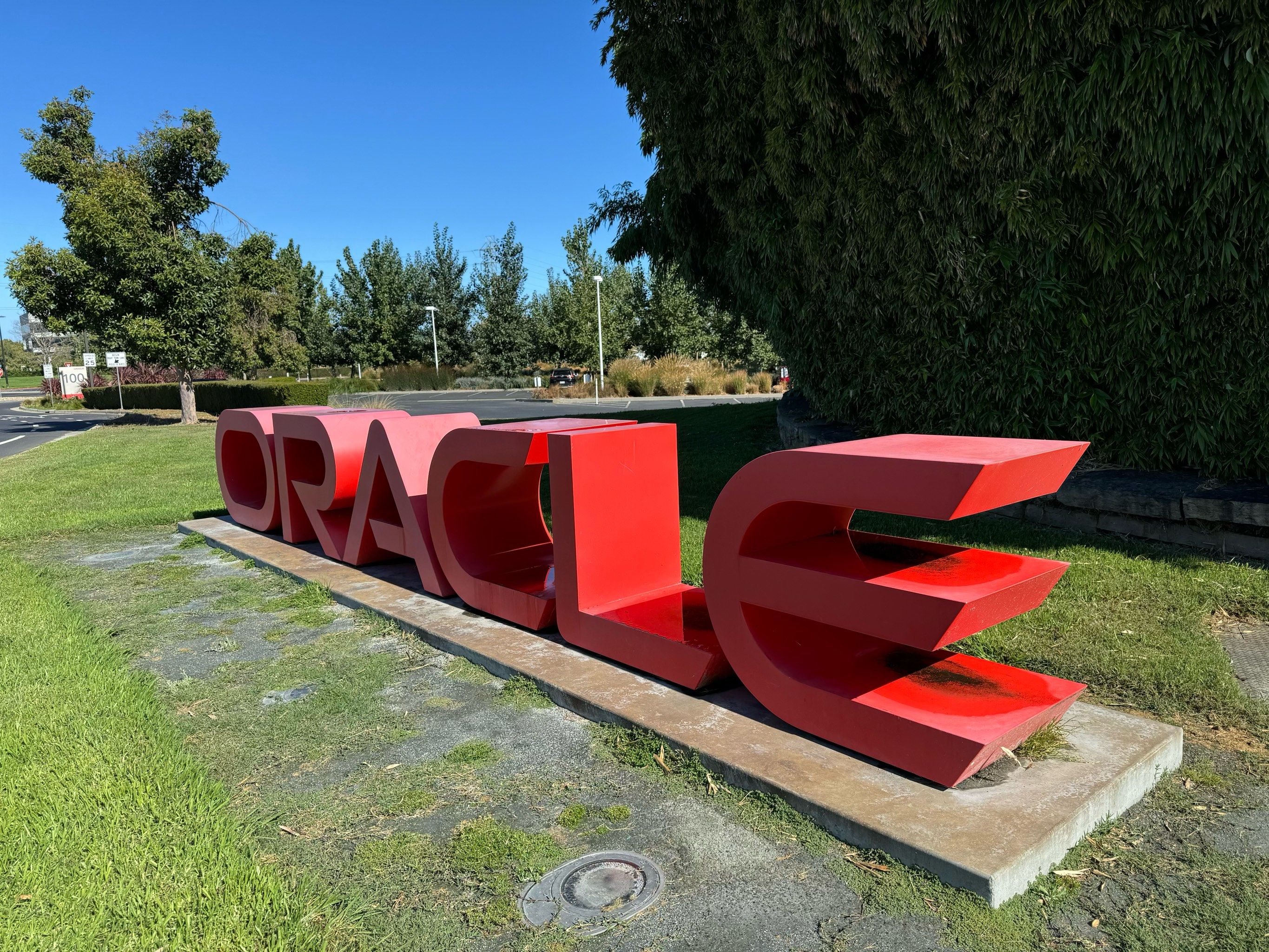  Oracle Launches Fusion Agentic AI Applications 